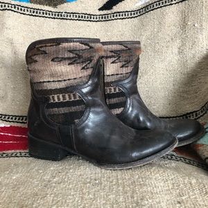 Steve Madden freebird boots